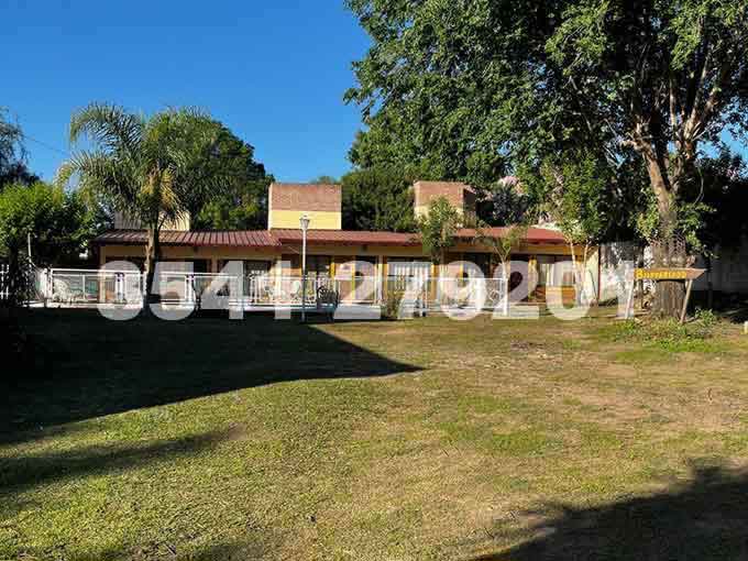 Alquiler cabañas con gran parque