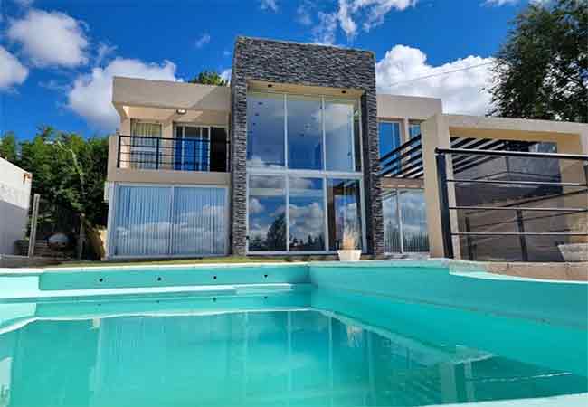 alquiler casa con pileta en villa del lago