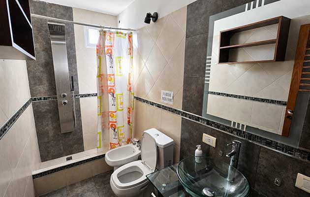 4 baños