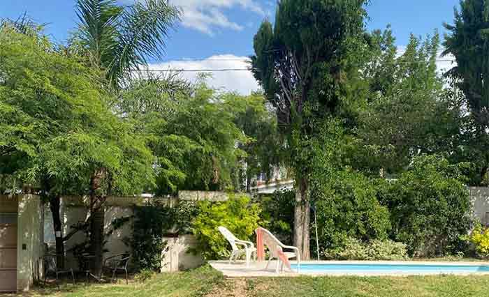 alquiler casa con pileta a cuadras del entro