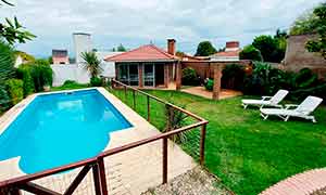 Alquiler casa con pileta para 8 Carlos Paz