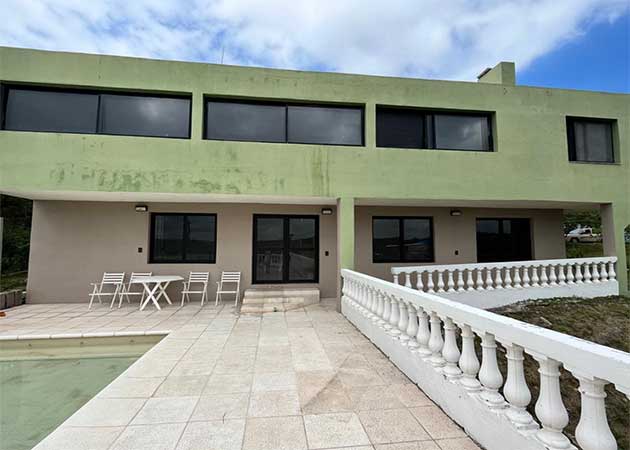 alquiler casa con cocheras en carlos paz