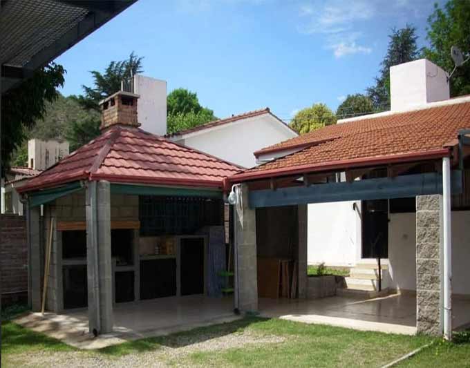 Carlos Paz alquiler casa con asador